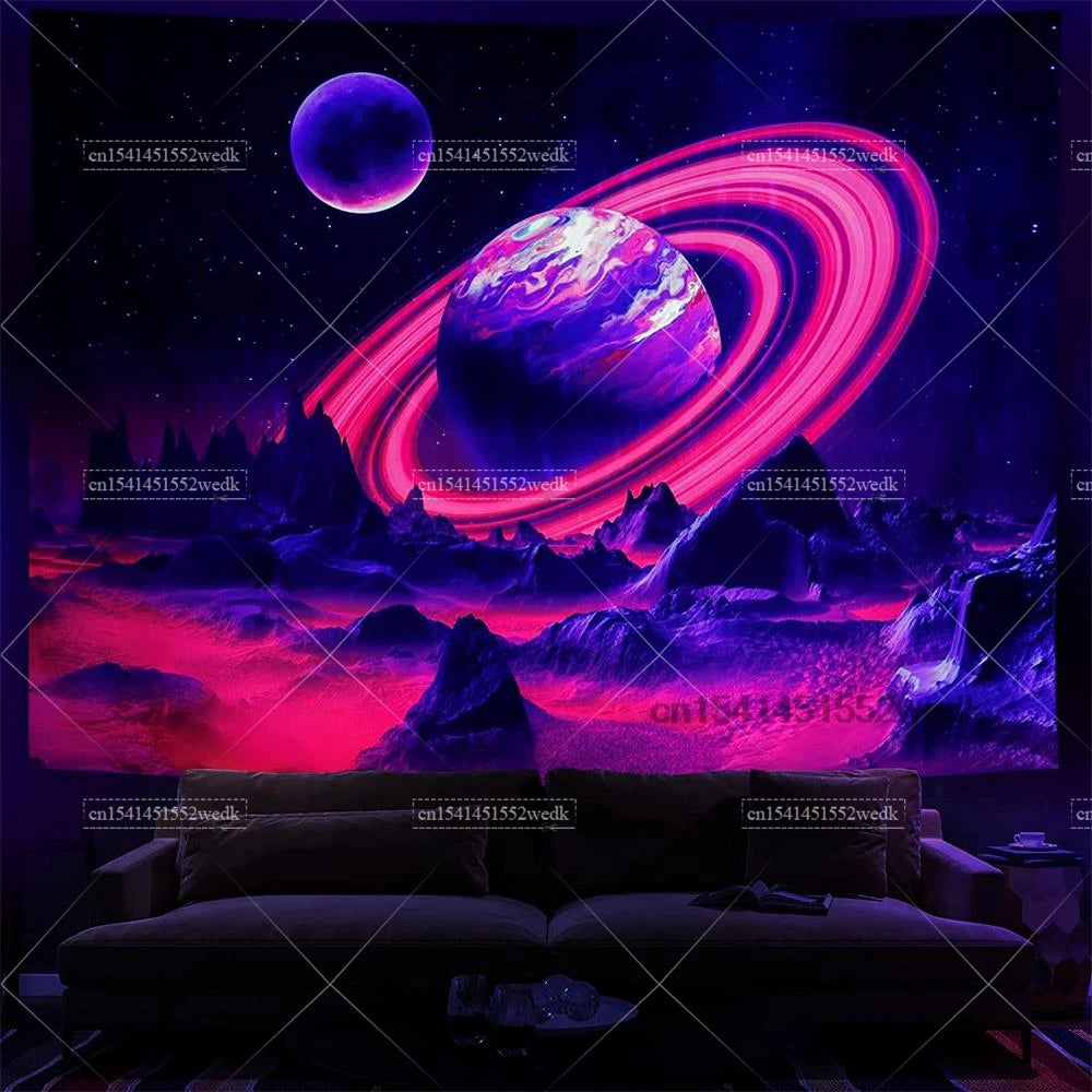 Tapisserie Murale Cosmos Néon - Planète à Anneaux & Paysage Futuriste